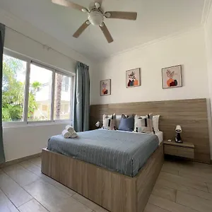 Casa Mulata Coral Village Pool & Playa Apartment